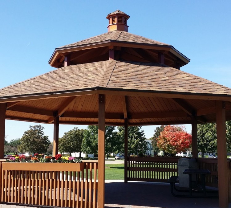 Camera Park (Glendale&nbspHeights,&nbspIL)